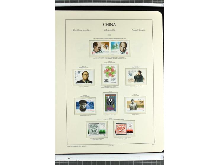 1982/2004, postfrische, in den Hauptnummern anscheinend kpl. Sammlung, dazu ältere Doubletten mit u.a. Bl.20 und 22, Markenhe