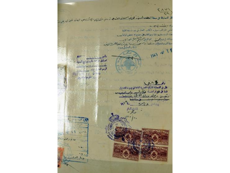 REVENUE: 1919/2000 (ca.), ungebrauchte, ungestempelte reichhaltige Spezialsammlung mit vielen besseren Werten und kompletten 