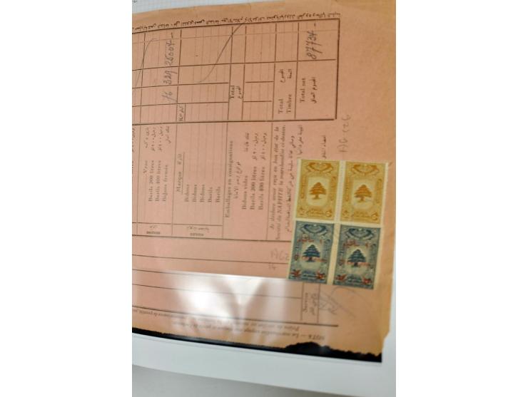 REVENUE: 1919/2000 (ca.), ungebrauchte, ungestempelte reichhaltige Spezialsammlung mit vielen besseren Werten und kompletten 