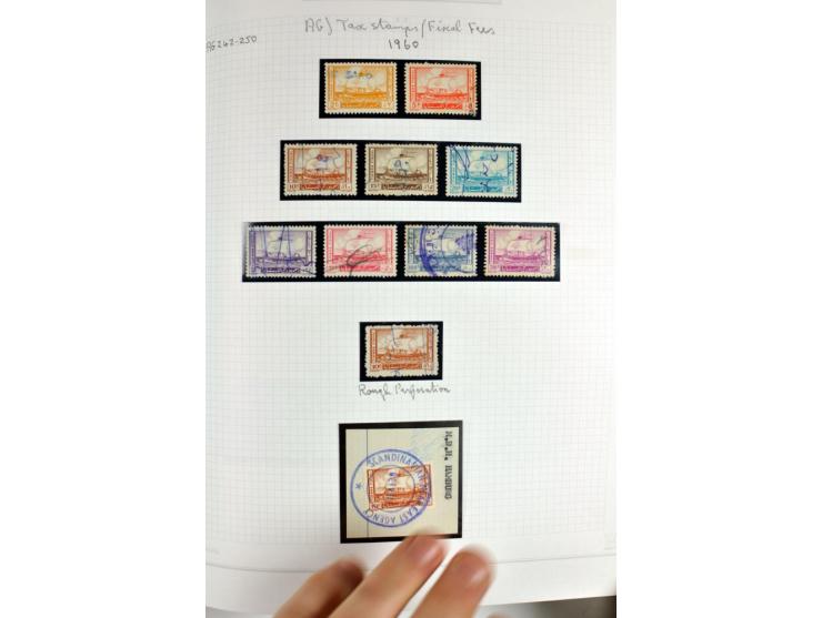 REVENUE: 1919/2000 (ca.), ungebrauchte, ungestempelte reichhaltige Spezialsammlung mit vielen besseren Werten und kompletten 