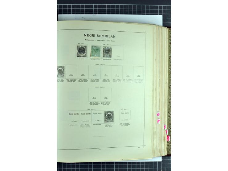 1854/1935 (ca.), ungebrauchte und gestempelte Sammlung (ohne Japan) mit besseren Ausgaben im alten Schaubek-Album, dazu Austr