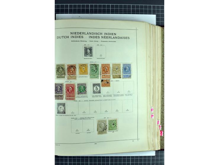 1854/1935 (ca.), ungebrauchte und gestempelte Sammlung (ohne Japan) mit besseren Ausgaben im alten Schaubek-Album, dazu Austr