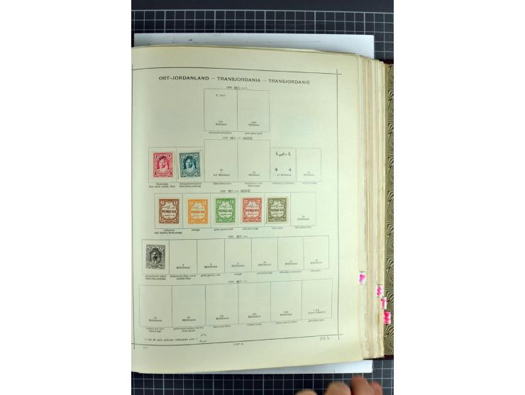 1854/1935 (ca.), ungebrauchte und gestempelte Sammlung (ohne Japan) mit besseren Ausgaben im alten Schaubek-Album, dazu Austr