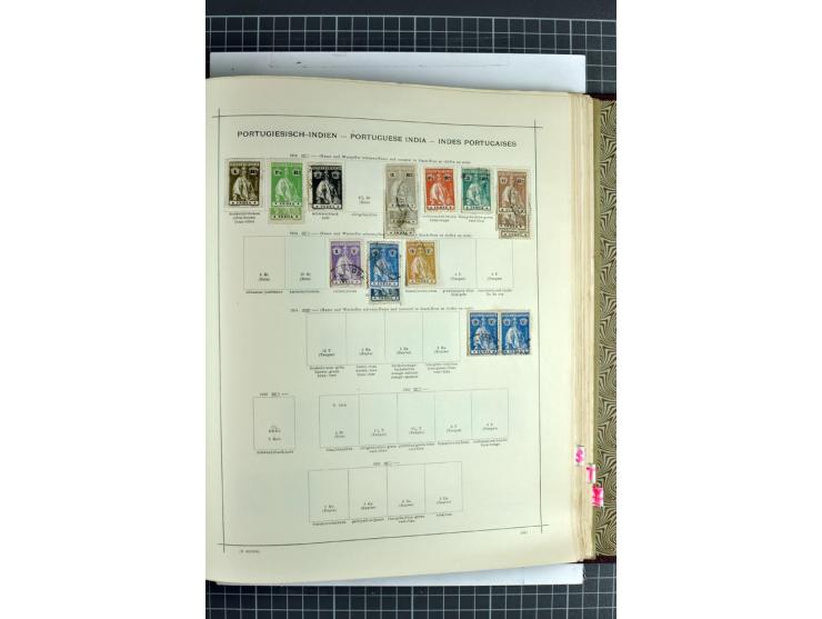 1854/1935 (ca.), ungebrauchte und gestempelte Sammlung (ohne Japan) mit besseren Ausgaben im alten Schaubek-Album, dazu Austr