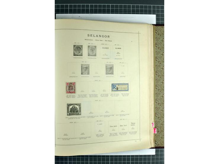 1854/1935 (ca.), ungebrauchte und gestempelte Sammlung (ohne Japan) mit besseren Ausgaben im alten Schaubek-Album, dazu Austr