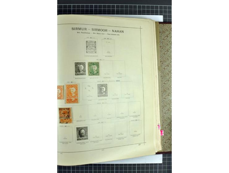 1854/1935 (ca.), ungebrauchte und gestempelte Sammlung (ohne Japan) mit besseren Ausgaben im alten Schaubek-Album, dazu Austr