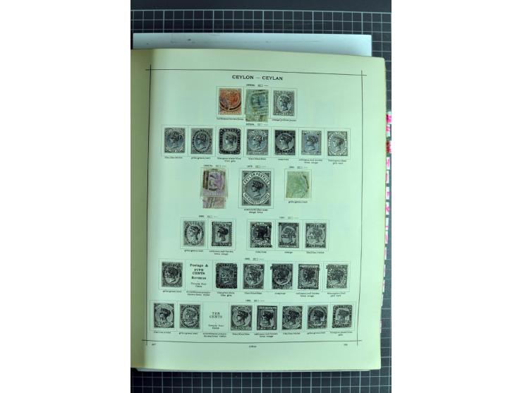 1854/1935 (ca.), ungebrauchte und gestempelte Sammlung (ohne Japan) mit besseren Ausgaben im alten Schaubek-Album, dazu Austr