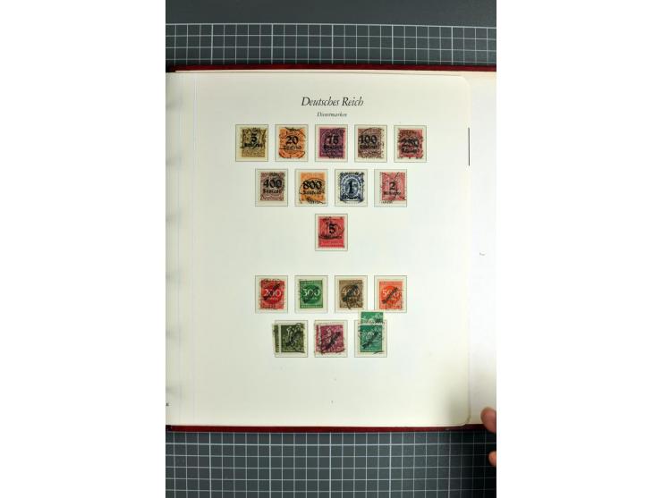 1872/1945, ungebrauchte/postfrische und gestempelte Sammlung, dabei schöner Brustschildteil Mi.-Nr. 1-28 gestempelt, danach m