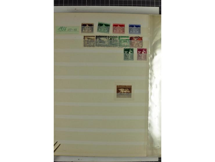 1872/1945, vorwiegend gestempelte Sammlung, beginnend mit schönem Brustschildteil, dabei Mi.-Nr. 11, 27, 28 und 29-30, danach