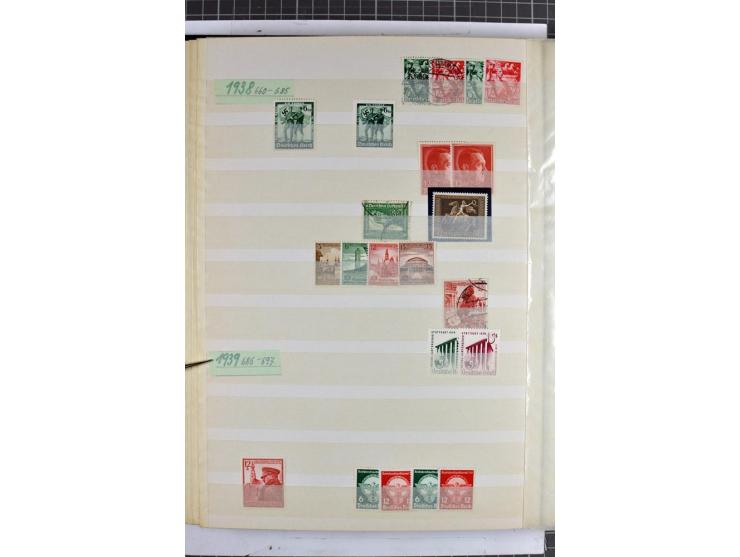 1872/1945, vorwiegend gestempelte Sammlung, beginnend mit schönem Brustschildteil, dabei Mi.-Nr. 11, 27, 28 und 29-30, danach
