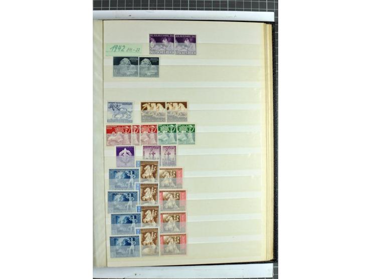 1872/1945, vorwiegend gestempelte Sammlung, beginnend mit schönem Brustschildteil, dabei Mi.-Nr. 11, 27, 28 und 29-30, danach