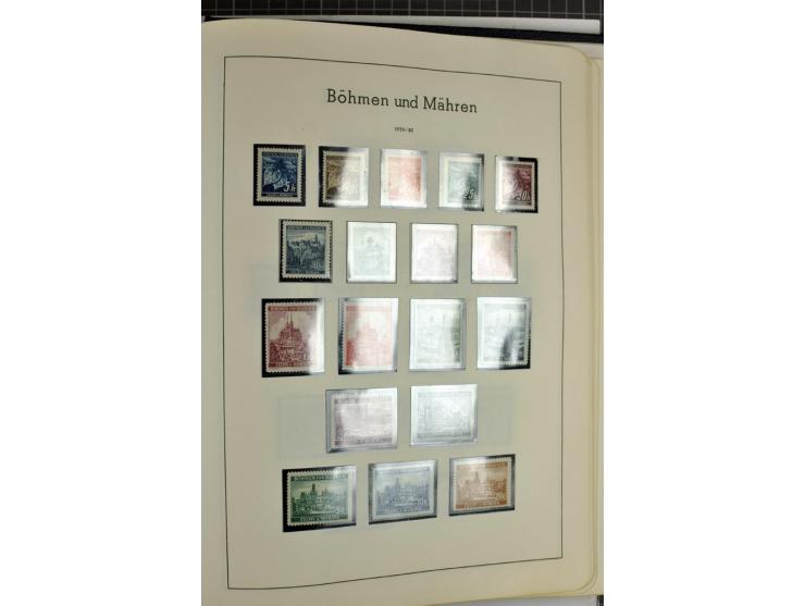 1872/1945, meist ungebrauchte Sammlung ab Brustschild im Vordruckalbum, bis 1900 überwiegend ohne Gummi, danach u.a. mit Mi.-