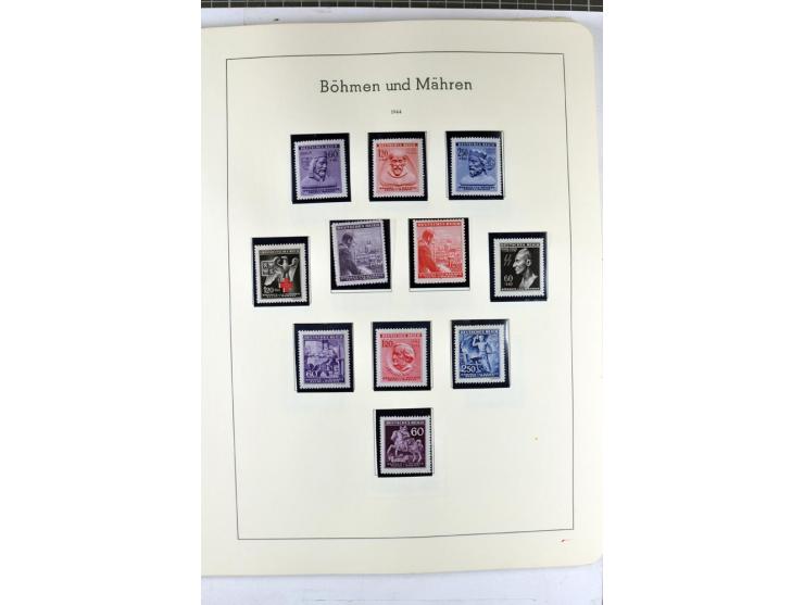 1923/45, meist gestempelte und postfrische Sammlung mit sehr vielen Briefen und Karten, dabei bessere und kpl. Ausgaben, bess
