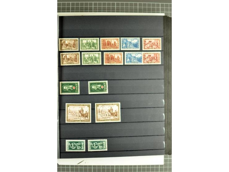 1920/1958, meist postfrische und gestempelte Sammlung inkl. Dienstmarken mit vielen kpl. und besseren Ausgaben, Farben, Aufdr