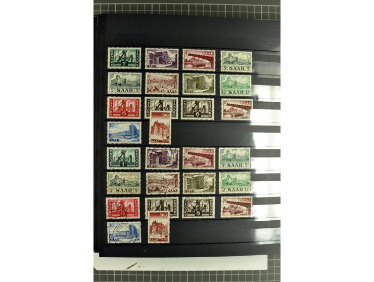 1920/1958, meist postfrische und gestempelte Sammlung inkl. Dienstmarken mit vielen kpl. und besseren Ausgaben, Farben, Aufdr