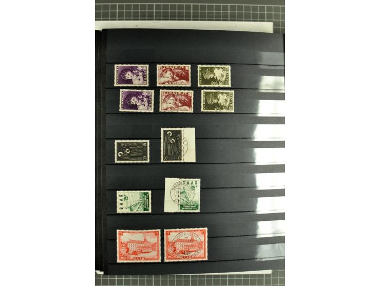 1920/1958, meist postfrische und gestempelte Sammlung inkl. Dienstmarken mit vielen kpl. und besseren Ausgaben, Farben, Aufdr