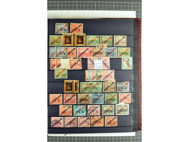 1920/1958, meist postfrische und gestempelte Sammlung inkl. Dienstmarken mit vielen kpl. und besseren Ausgaben, Farben, Aufdr