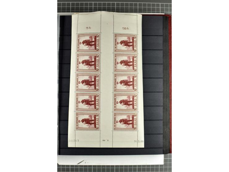 1920/1958, meist postfrische und gestempelte Sammlung inkl. Dienstmarken mit vielen kpl. und besseren Ausgaben, Farben, Aufdr