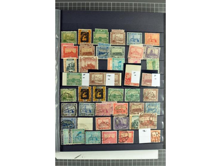 1920/1958, meist postfrische und gestempelte Sammlung inkl. Dienstmarken mit vielen kpl. und besseren Ausgaben, Farben, Aufdr