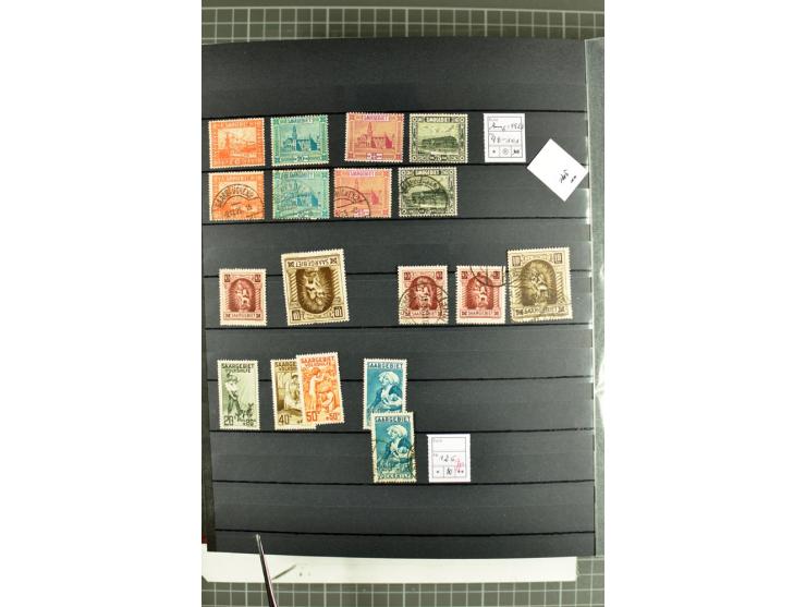 1920/1958, meist postfrische und gestempelte Sammlung inkl. Dienstmarken mit vielen kpl. und besseren Ausgaben, Farben, Aufdr