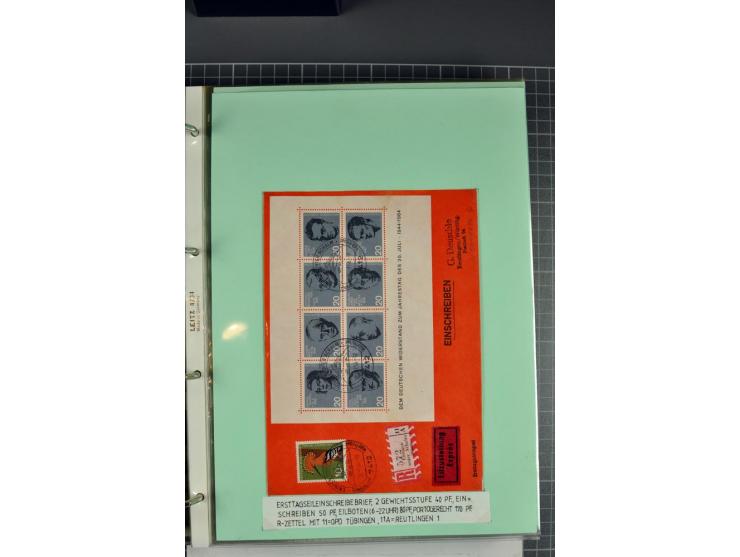 1828/1995, sehr umfangreiche Ausstellungs-Sammlung "Die Eilboten-Post" ab Vorphila in 11 Alben mit einigen hundert Briefen, K