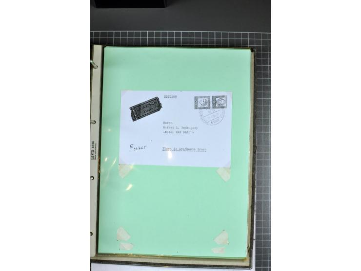 1828/1995, sehr umfangreiche Ausstellungs-Sammlung "Die Eilboten-Post" ab Vorphila in 11 Alben mit einigen hundert Briefen, K
