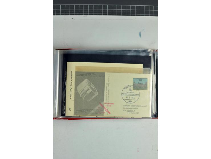 1945/70, vorwiegend postfrische Sammlung mit guten Sammlungen ab SBZ mit u.a. Mi.-Nr. 41 und Block 1x, 2t, 4, 5X/Y postfrisch