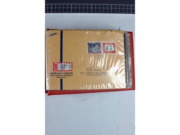 1945/70, vorwiegend postfrische Sammlung mit guten Sammlungen ab SBZ mit u.a. Mi.-Nr. 41 und Block 1x, 2t, 4, 5X/Y postfrisch