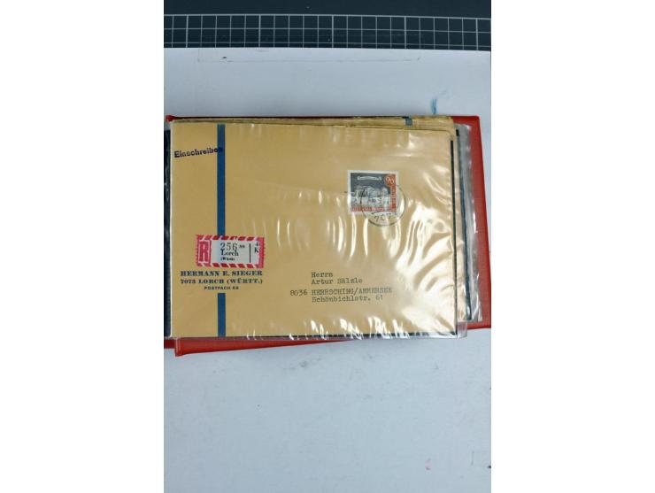 1945/70, vorwiegend postfrische Sammlung mit guten Sammlungen ab SBZ mit u.a. Mi.-Nr. 41 und Block 1x, 2t, 4, 5X/Y postfrisch