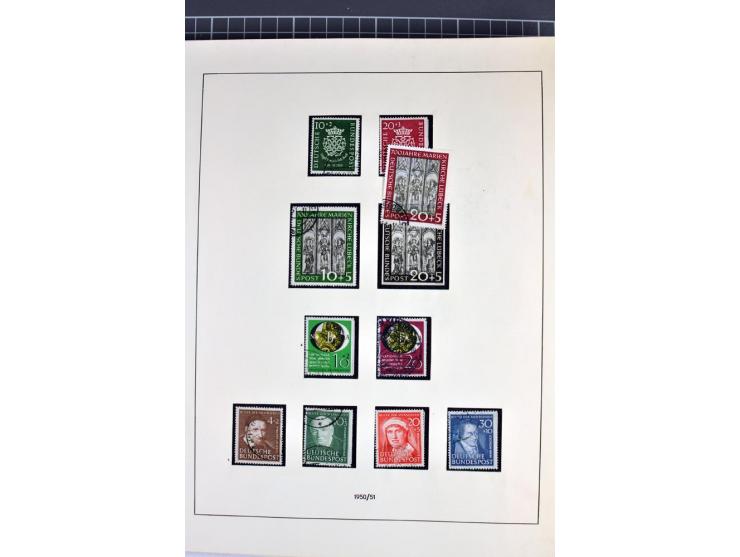 1945/70, vorwiegend postfrische Sammlung mit guten Sammlungen ab SBZ mit u.a. Mi.-Nr. 41 und Block 1x, 2t, 4, 5X/Y postfrisch