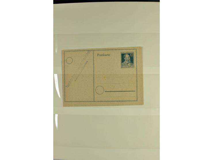 1945/70, vorwiegend postfrische Sammlung mit guten Sammlungen ab SBZ mit u.a. Mi.-Nr. 41 und Block 1x, 2t, 4, 5X/Y postfrisch