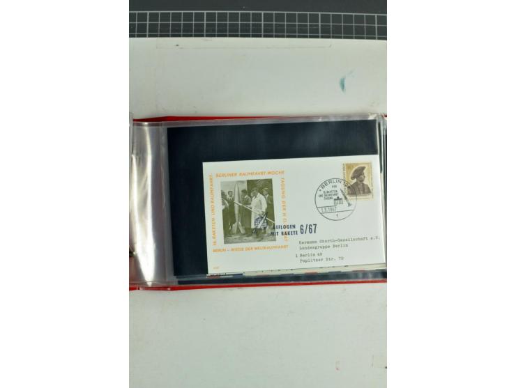 1945/70, vorwiegend postfrische Sammlung mit guten Sammlungen ab SBZ mit u.a. Mi.-Nr. 41 und Block 1x, 2t, 4, 5X/Y postfrisch