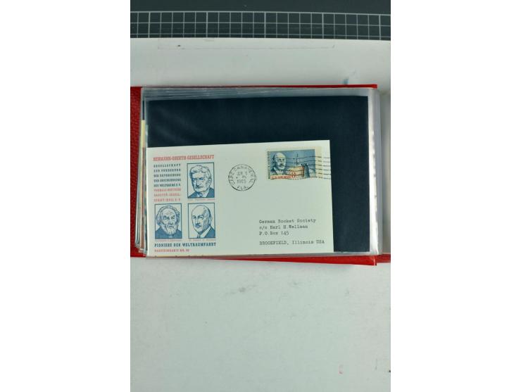 1945/70, vorwiegend postfrische Sammlung mit guten Sammlungen ab SBZ mit u.a. Mi.-Nr. 41 und Block 1x, 2t, 4, 5X/Y postfrisch