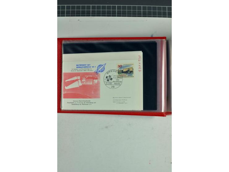 1945/70, vorwiegend postfrische Sammlung mit guten Sammlungen ab SBZ mit u.a. Mi.-Nr. 41 und Block 1x, 2t, 4, 5X/Y postfrisch