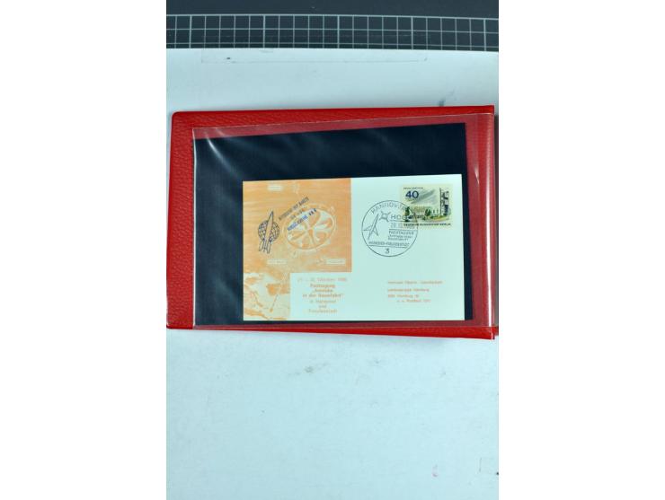 1945/70, vorwiegend postfrische Sammlung mit guten Sammlungen ab SBZ mit u.a. Mi.-Nr. 41 und Block 1x, 2t, 4, 5X/Y postfrisch