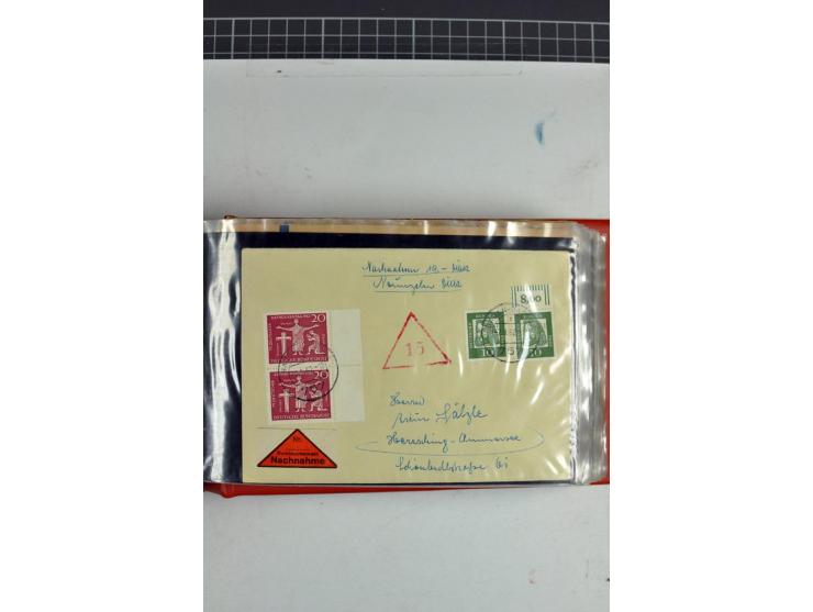 1945/70, vorwiegend postfrische Sammlung mit guten Sammlungen ab SBZ mit u.a. Mi.-Nr. 41 und Block 1x, 2t, 4, 5X/Y postfrisch