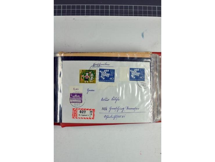 1945/70, vorwiegend postfrische Sammlung mit guten Sammlungen ab SBZ mit u.a. Mi.-Nr. 41 und Block 1x, 2t, 4, 5X/Y postfrisch