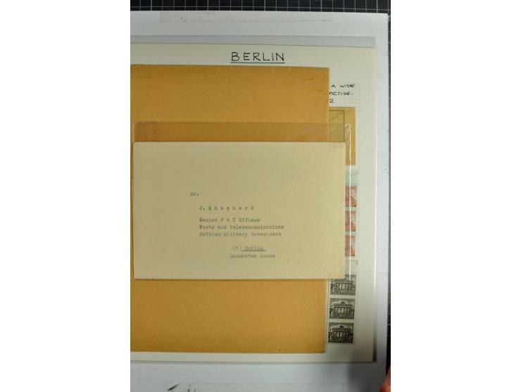 1948/1955, meist ungebrauchte Sammlung auf selbstgefertigten Albenblättern mit einigen besseren und kpl. Ausgaben, dabei auch