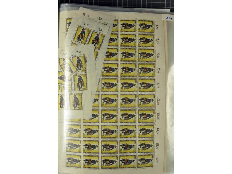 1950/1964, postrischer Lagerposten mit Bogen und Bogenteilen in unterschiedlichen Mengen, dabei u.a. Mi.-Nr. 71 (8), 75-79 (1