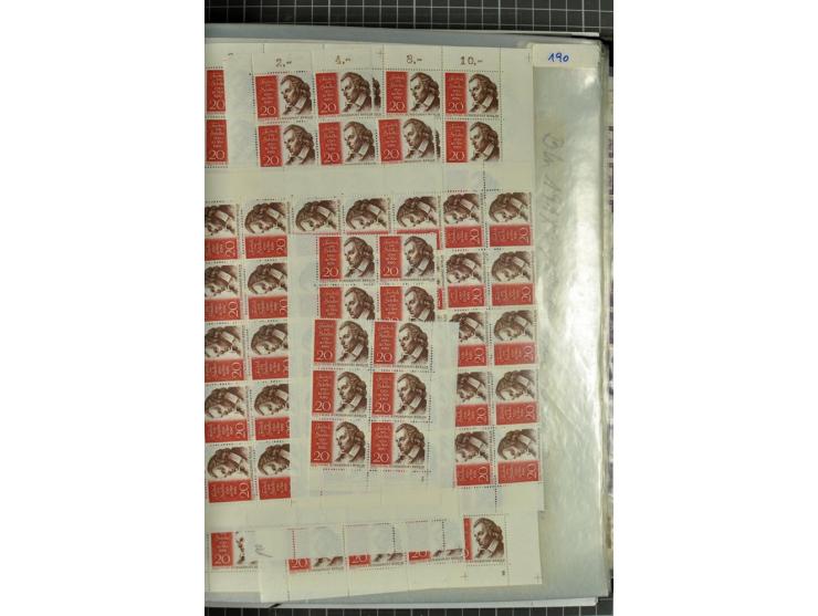 1950/1964, postrischer Lagerposten mit Bogen und Bogenteilen in unterschiedlichen Mengen, dabei u.a. Mi.-Nr. 71 (8), 75-79 (1
