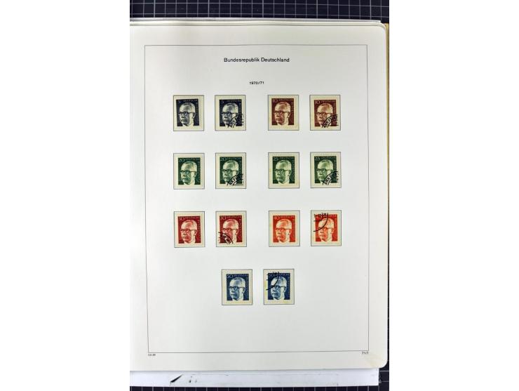 1949/1987, in den Hauptnummern überkpl. postfrische (wenige Werte ungebraucht) und gestempelte Sammlung, dabei Anfangsausgabe