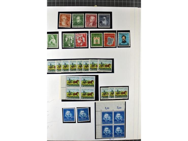 1949/1987, in den Hauptnummern überkpl. postfrische (wenige Werte ungebraucht) und gestempelte Sammlung, dabei Anfangsausgabe