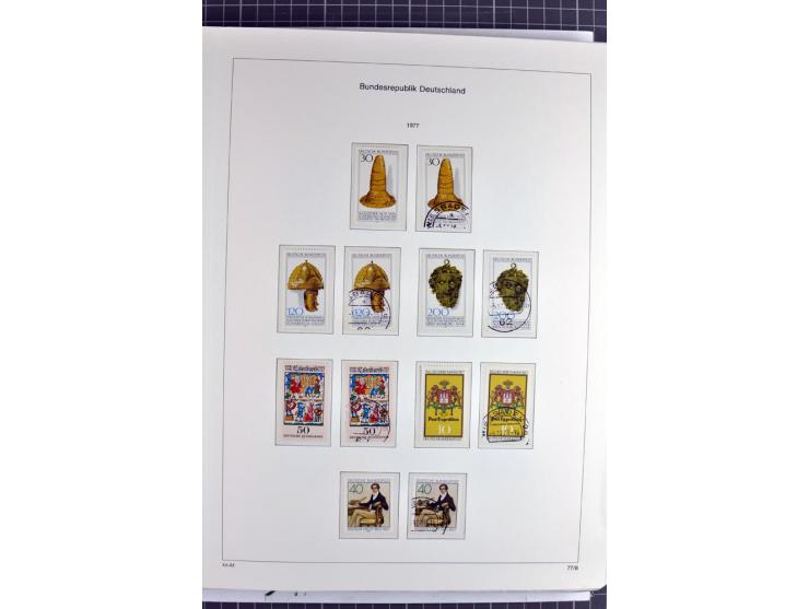 1949/1987, in den Hauptnummern überkpl. postfrische (wenige Werte ungebraucht) und gestempelte Sammlung, dabei Anfangsausgabe