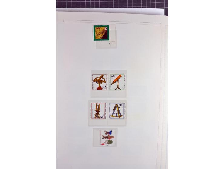 1949/1987, in den Hauptnummern überkpl. postfrische (wenige Werte ungebraucht) und gestempelte Sammlung, dabei Anfangsausgabe