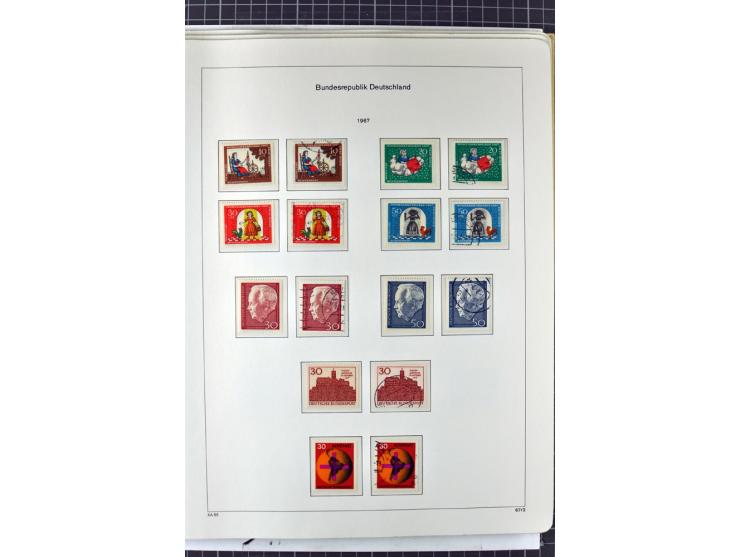 1949/1987, in den Hauptnummern überkpl. postfrische (wenige Werte ungebraucht) und gestempelte Sammlung, dabei Anfangsausgabe