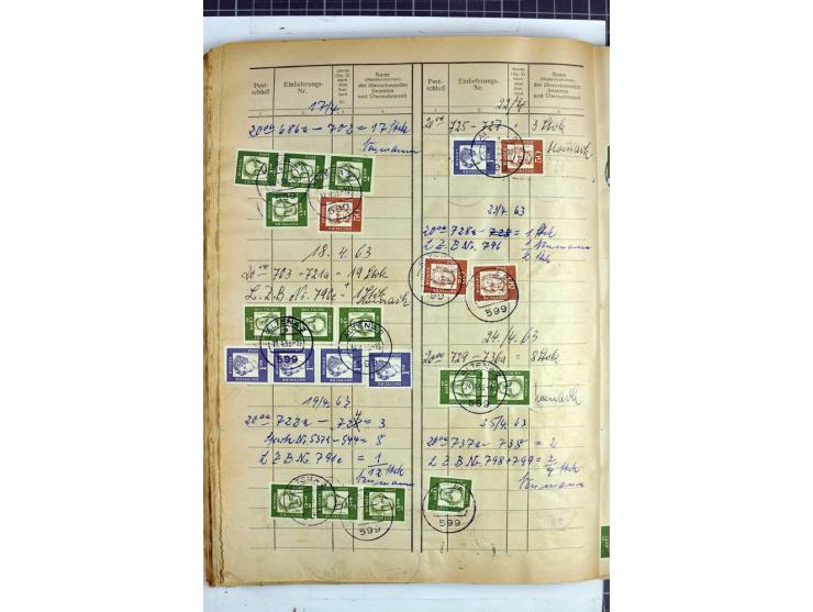 1960/64, Teil eines großformatigen Einlieferungsheftes, über 60 Blatt (wenige mit Fehlstellen), alle frankiert, meist mit Heu