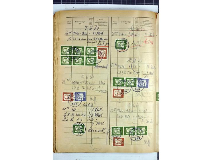 1960/64, Teil eines großformatigen Einlieferungsheftes, über 60 Blatt (wenige mit Fehlstellen), alle frankiert, meist mit Heu