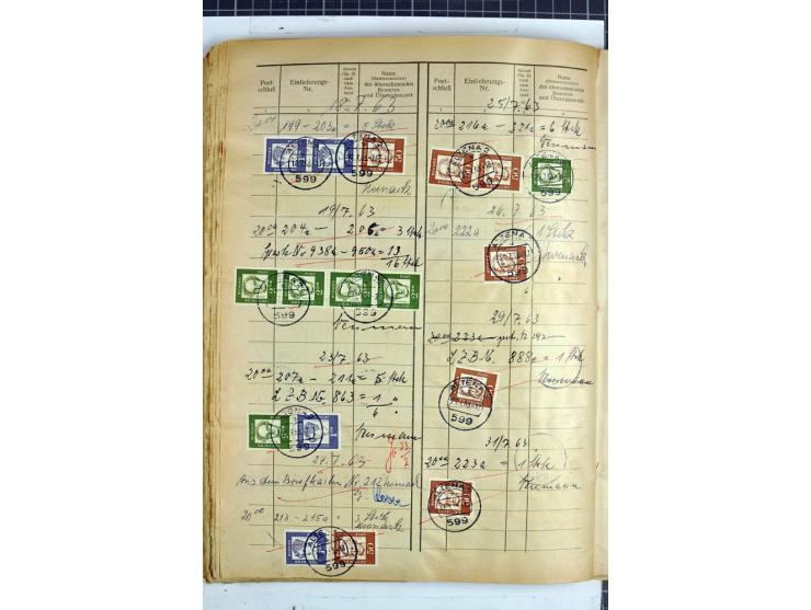 1960/64, Teil eines großformatigen Einlieferungsheftes, über 60 Blatt (wenige mit Fehlstellen), alle frankiert, meist mit Heu