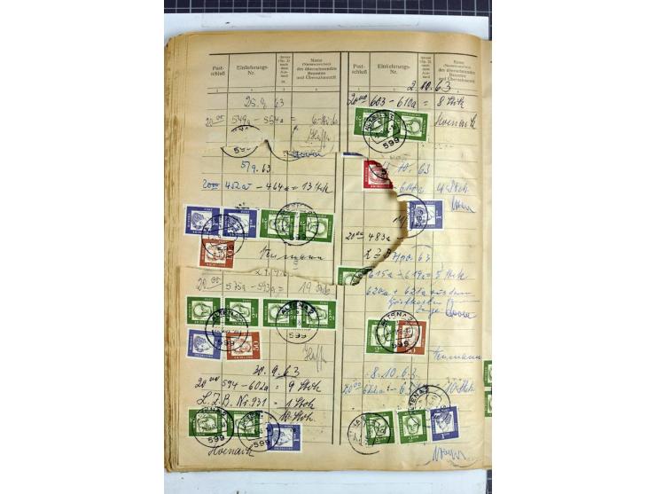 1960/64, Teil eines großformatigen Einlieferungsheftes, über 60 Blatt (wenige mit Fehlstellen), alle frankiert, meist mit Heu