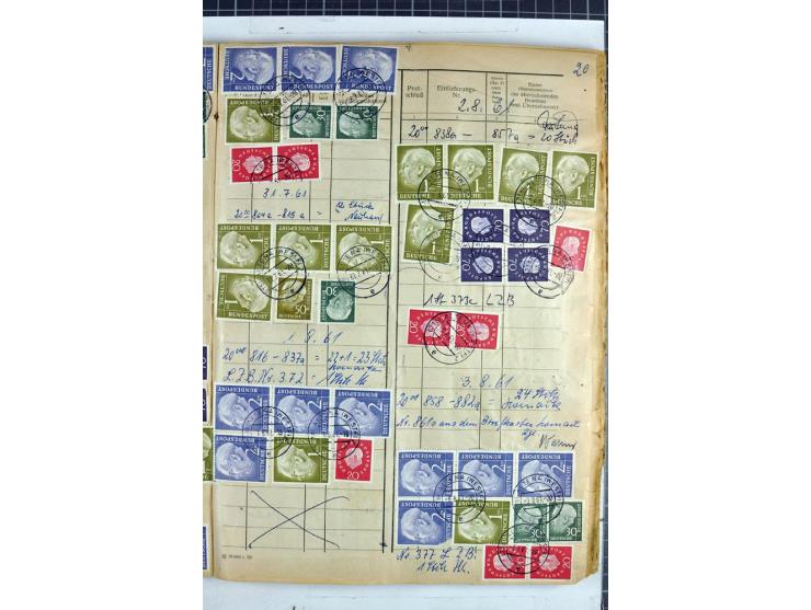 1960/64, Teil eines großformatigen Einlieferungsheftes, über 60 Blatt (wenige mit Fehlstellen), alle frankiert, meist mit Heu